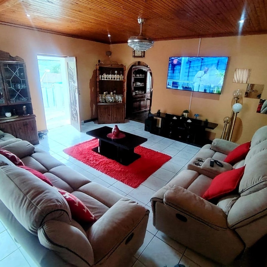 4 Bedroom Property for Sale in Amalinda Eastern Cape